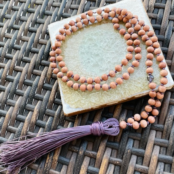 Iolite- the Compass stone is the marker bead in a 108 bead hand knotted mala - Picture 3 of 3